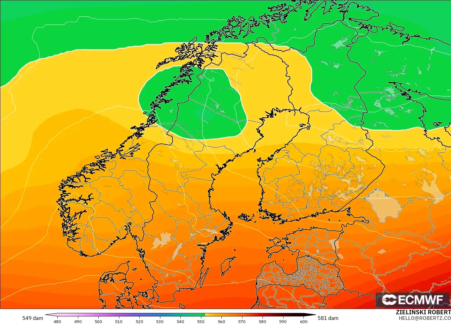 ECMWF IFS 0.25° model - Skandinavia, Ketinggian geopotensial pada 500 hPa